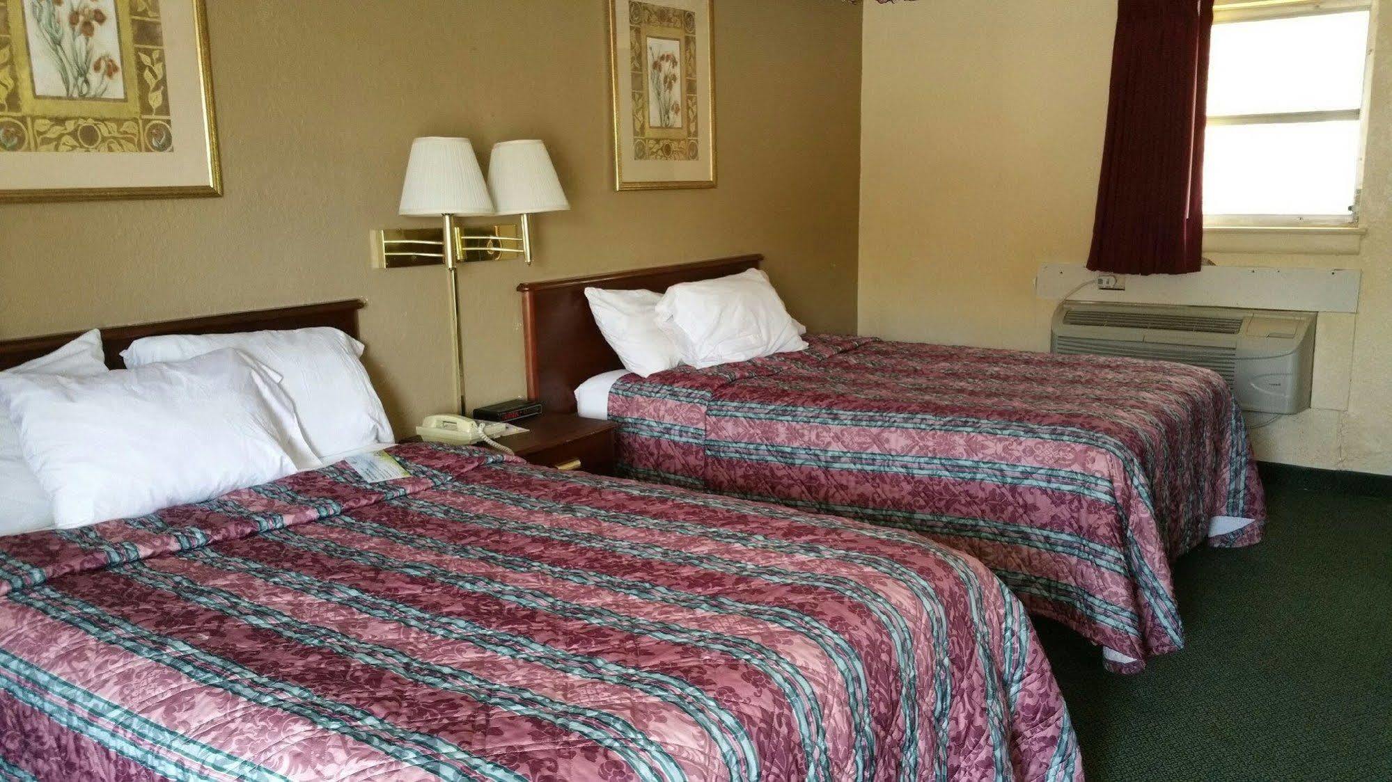 Best Budget Inn Tell City Экстерьер фото